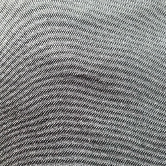 Under armor Base Layer workout tops Size Small - Picture 4 of 4